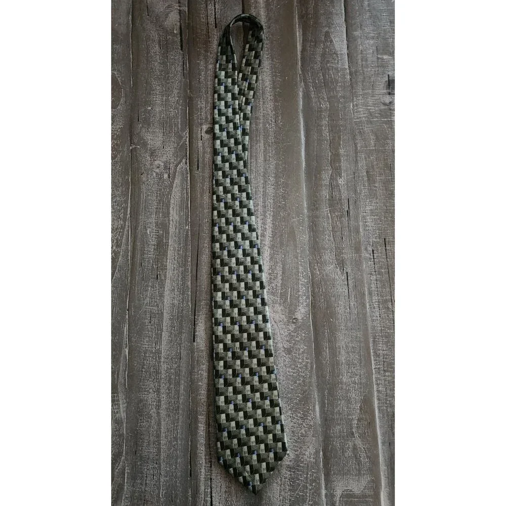 Set‎ Of 4 Geoffrey Beene Mens Silk Neck ties Multicolor  American Greetings